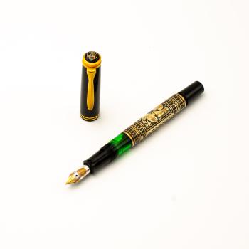 Pelikan Toledo M700 Old Style Gold 18K M Nib Fountain-Pen Füllfederhalter