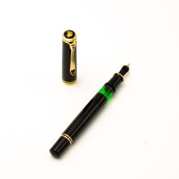 Pelikan M600 ab 1997 Schwarz 18K M Nib Fountain-Pen Füllfederhalter