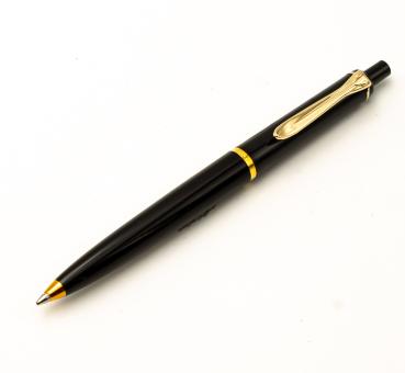 Pelikan K150 Schwarz Gold NOS old style Kugelschreiber Ballpoint-pen