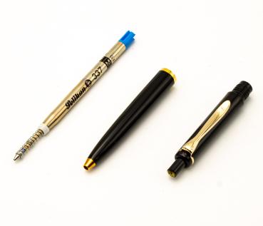 Pelikan K150 Schwarz Gold NOS old style Kugelschreiber Ballpoint-pen
