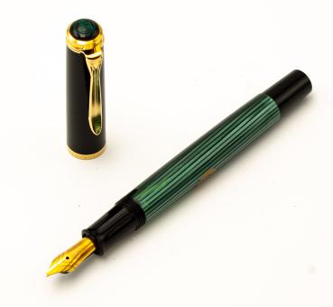 Pelikan M400 NOS old style 14K M Souverän Grün Füllfederhalter fountain-pen
