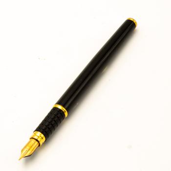 Waterman Exclusive Made in France Füllfederhalter Pen Schwarz Lacquer F 18K Nib