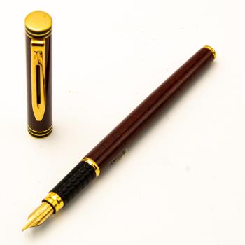 Waterman Exclusive France Füllfederhalter Pen Cherry Red Marble Lacquer M 18K Ni