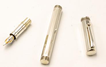 Montegrappa Reminiscence 925 Sterling Silber Füller 18K M vintage Pen NOS
