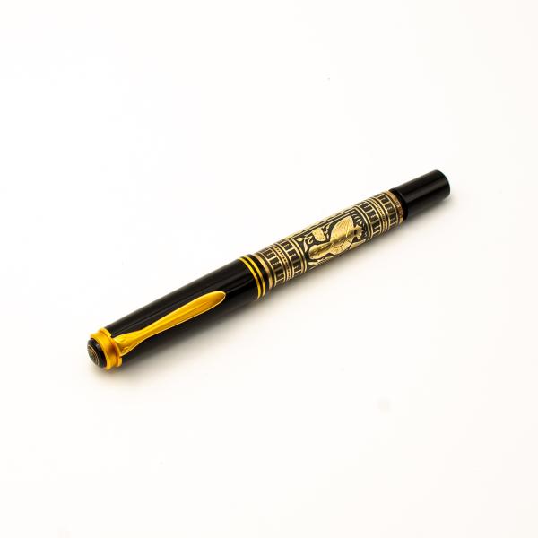 Pelikan Toledo M700 Old Style Gold 18K M Nib Fountain-Pen Füllfederhalter