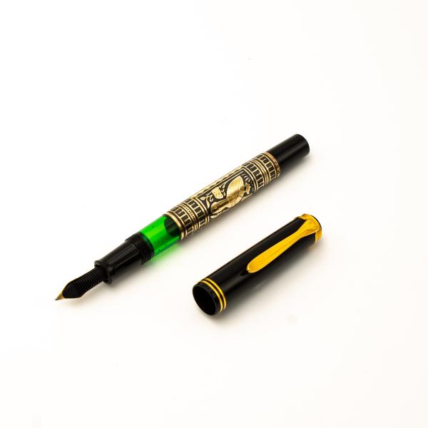 Pelikan Toledo M700 Old Style Gold 18K M Nib Fountain-Pen Füllfederhalter