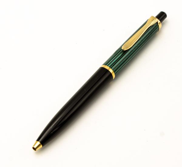 Pelikan K400 Souverän Grün NOS Kugelschreiber Ballpoint-pen old style