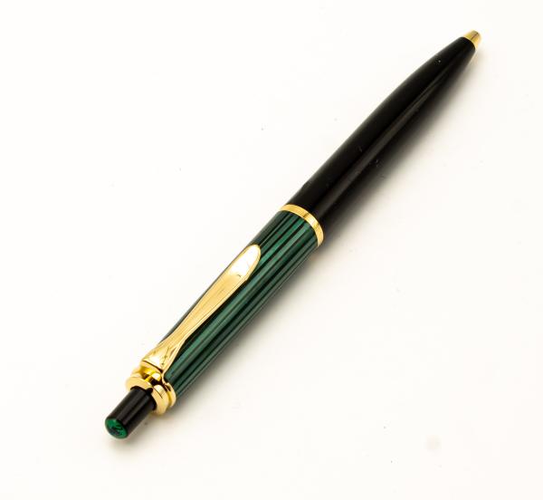 Pelikan K400 Souverän Grün NOS Kugelschreiber Ballpoint-pen old style