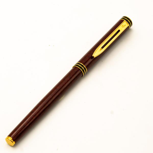 Waterman Exclusive France Füllfederhalter Pen Cherry Red Marble Lacquer M 18K Ni