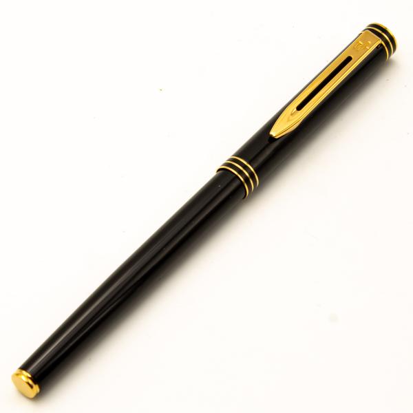 Waterman Exclusive Made in France Füllfederhalter Pen Schwarz Lacquer M 18K Nib