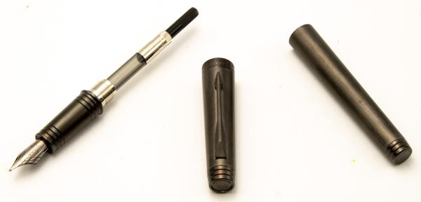 Parker Premier Black Edition Füllfederhalter Pen 18K F Nib S0934560